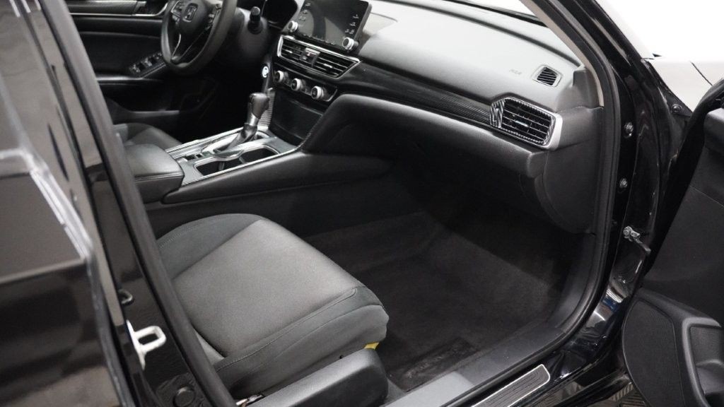 2018 Honda Accord Image 35
