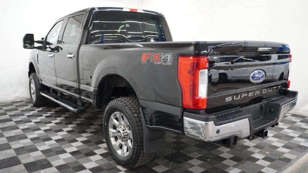2017 Ford F-250 Image 5