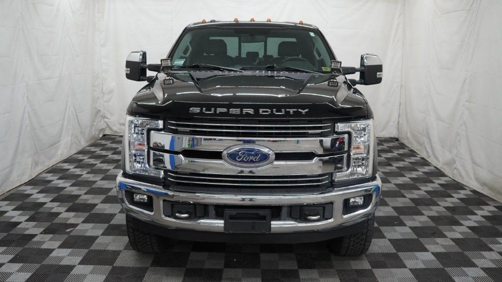 2017 Ford F-250 Image 8