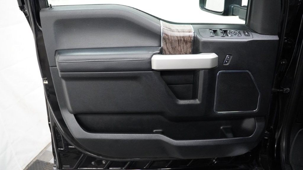 2017 Ford F-250 Image 14