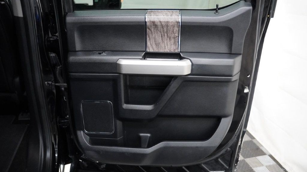 2017 Ford F-250 Image 23