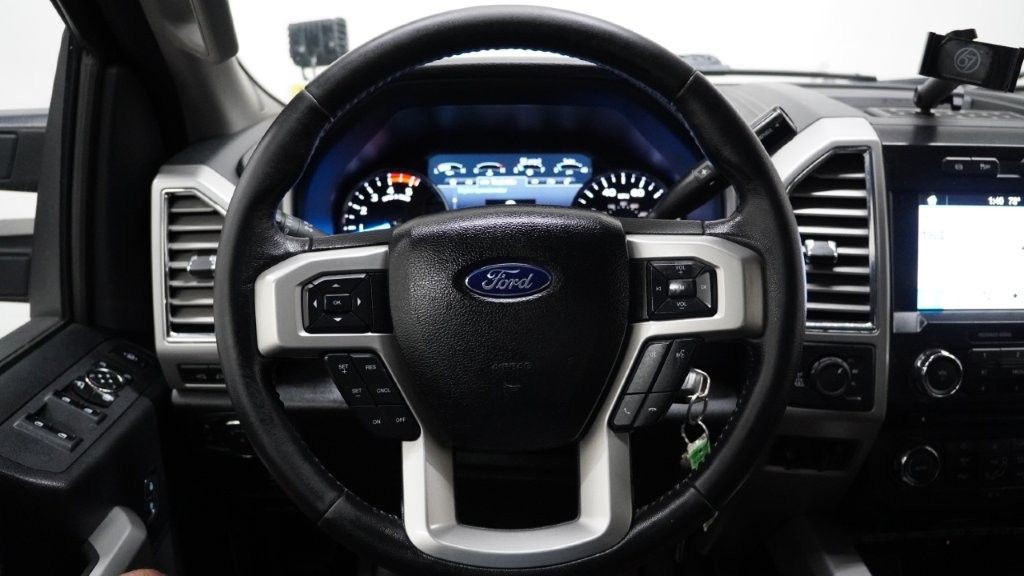 2017 Ford F-250 Image 28