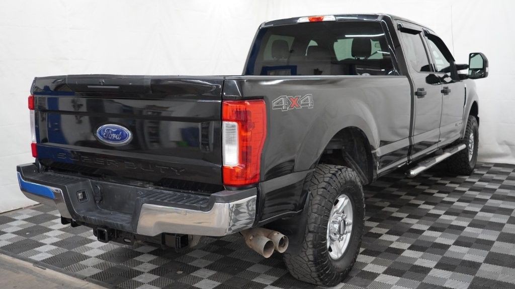 2017 Ford F-250 Image 6