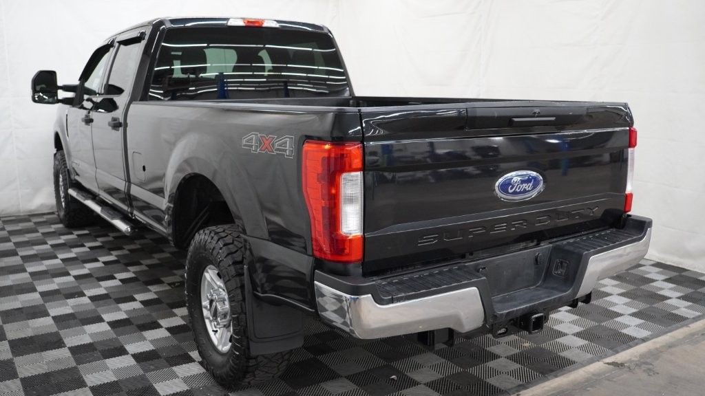 2017 Ford F-250 Image 8