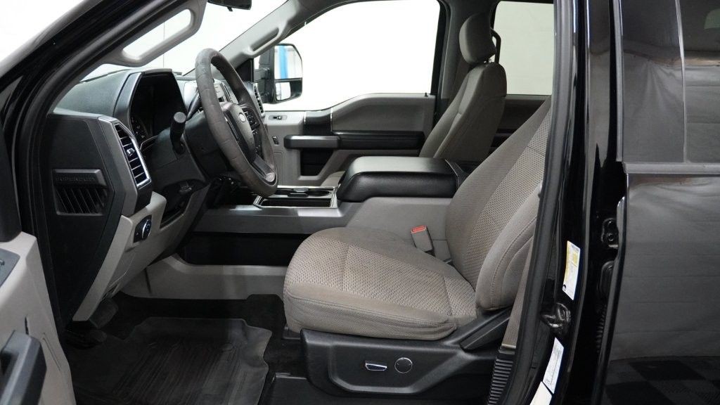 2017 Ford F-250 Image 11