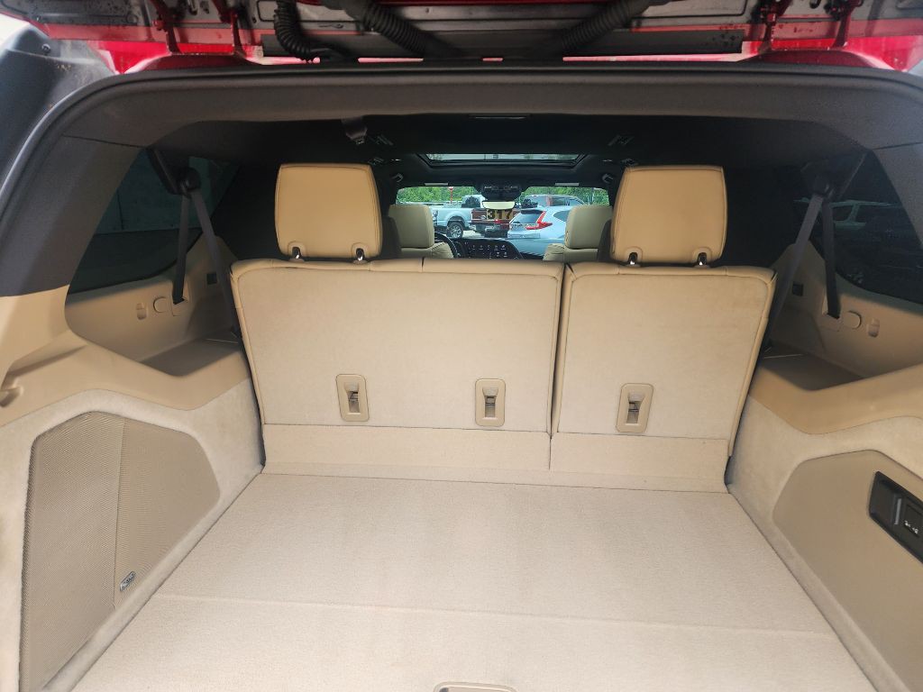 2023 Cadillac Escalade Image 10