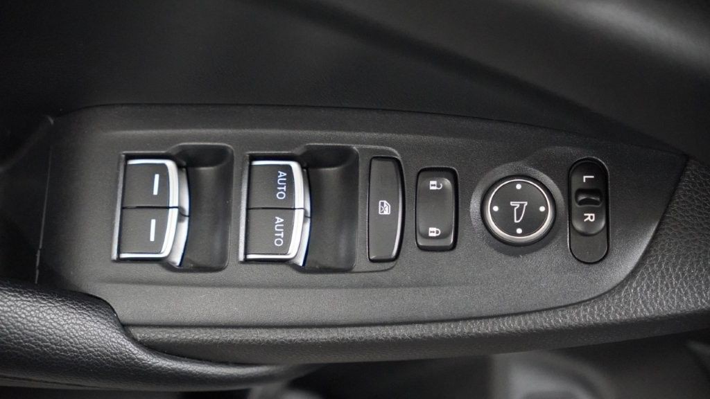 2018 Honda Accord Image 12