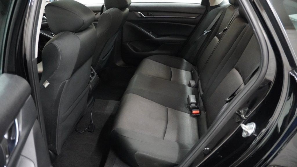 2018 Honda Accord Image 15
