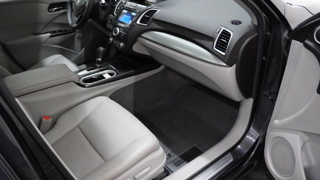 2016 Acura RDX Image 16