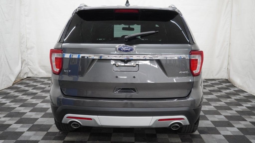 2017 Ford Explorer Image 6