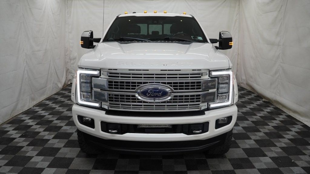 2017 Ford F-250 Image 3