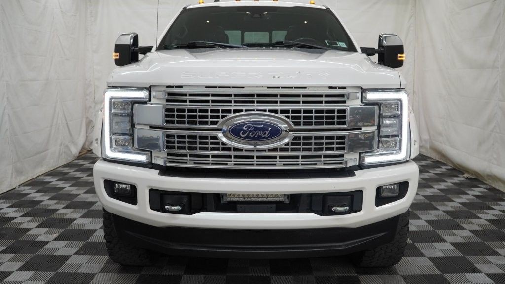 2017 Ford F-250 Image 4