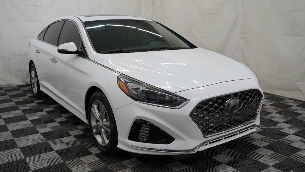 2018 Hyundai Sonata Image 1