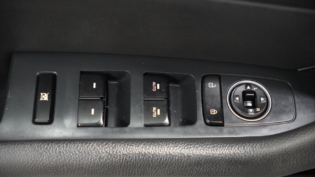 2018 Hyundai Sonata Image 12