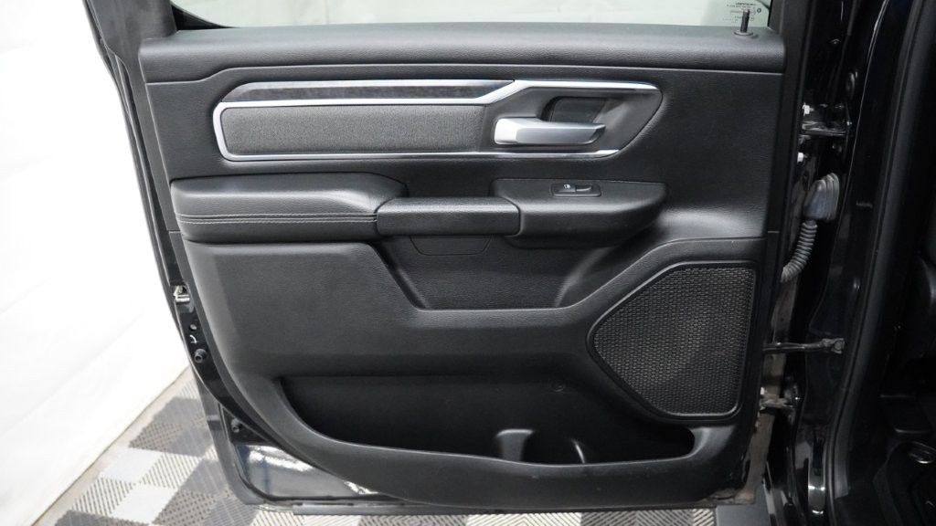 2019 RAM 1500 Image 12