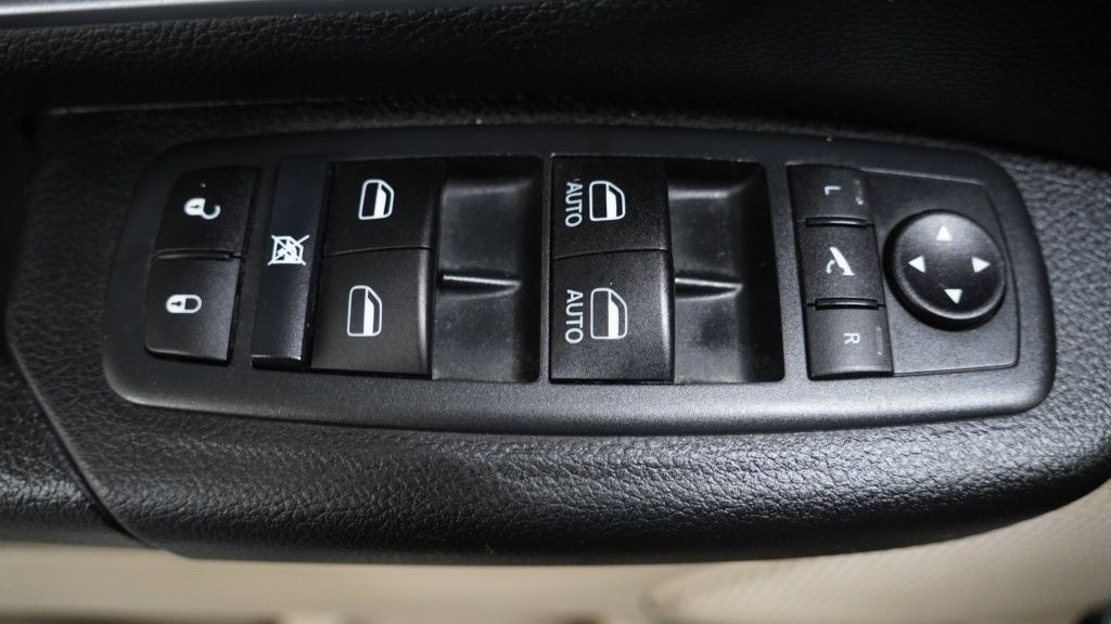 2020 RAM 1500 Image 16