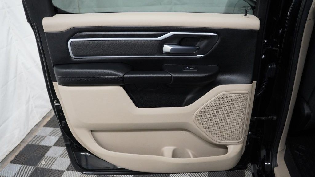 2020 RAM 1500 Image 17