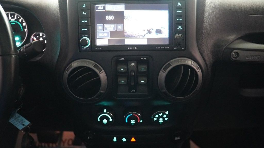 2017 Jeep Wrangler Unlimited Image 23