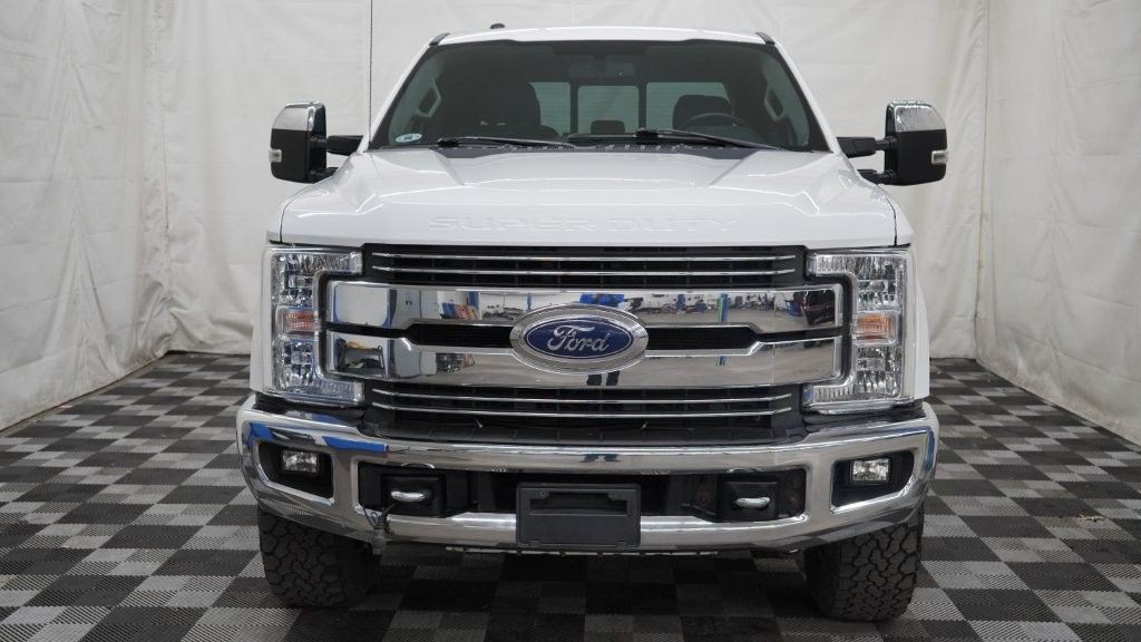 2017 Ford F-350 Image 4