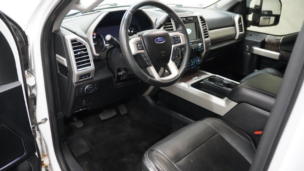 2017 Ford F-350 Image 12