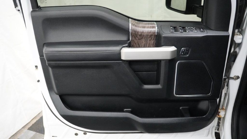 2017 Ford F-350 Image 13