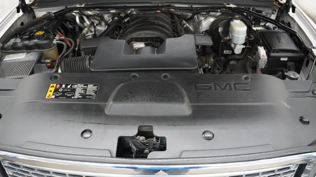 2017 GMC Yukon Image 10