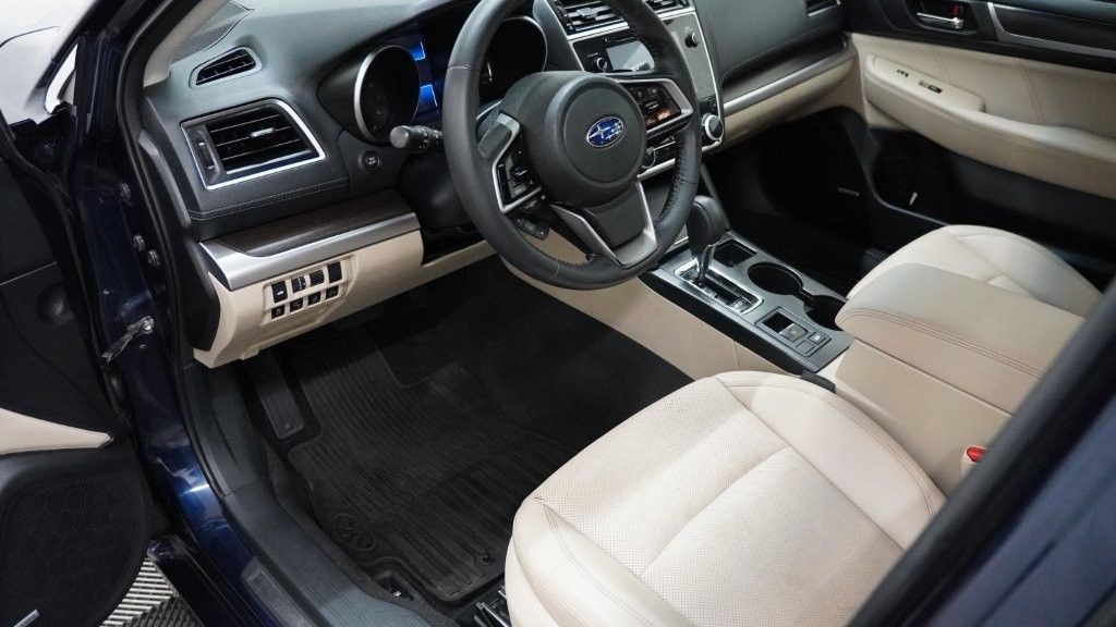 2018 Subaru Legacy Image 13