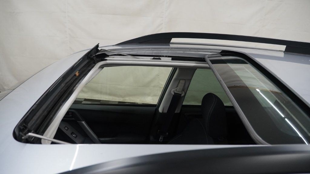 2017 Subaru Forester Image 11