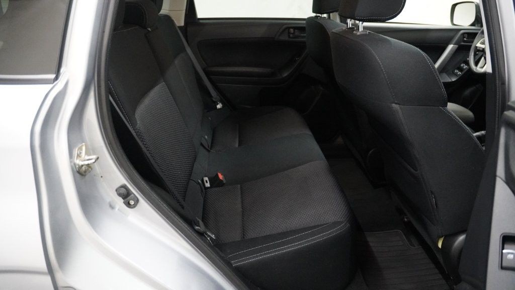 2017 Subaru Forester Image 22
