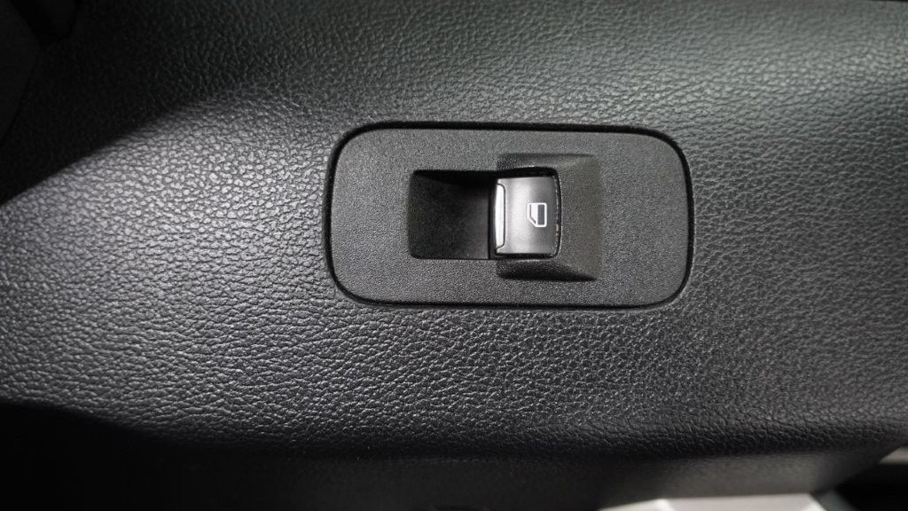 2017 Ford F-350 Image 24