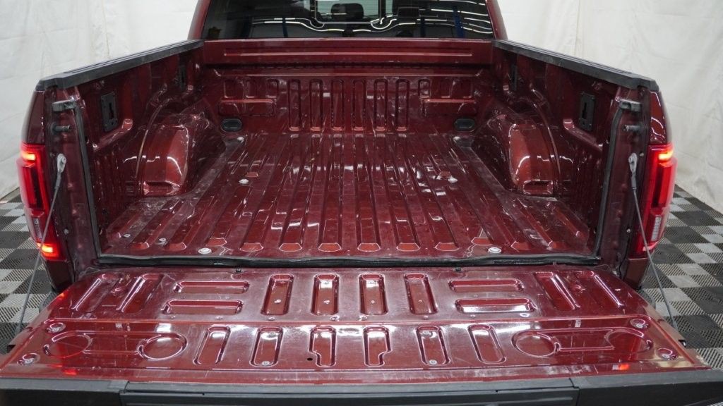 2017 Ford F-150 Image 9