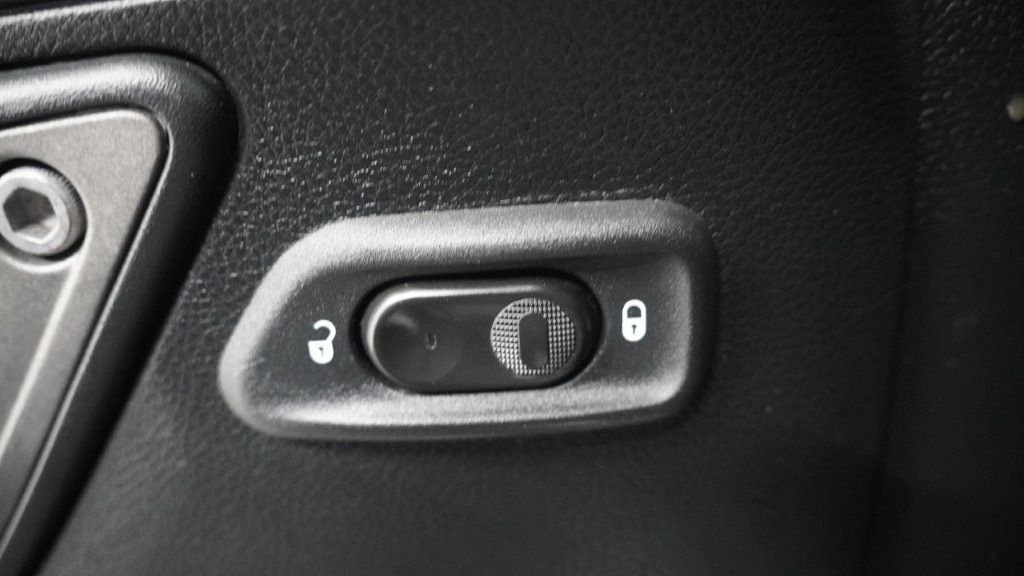 2017 Jeep Wrangler Unlimited Image 12