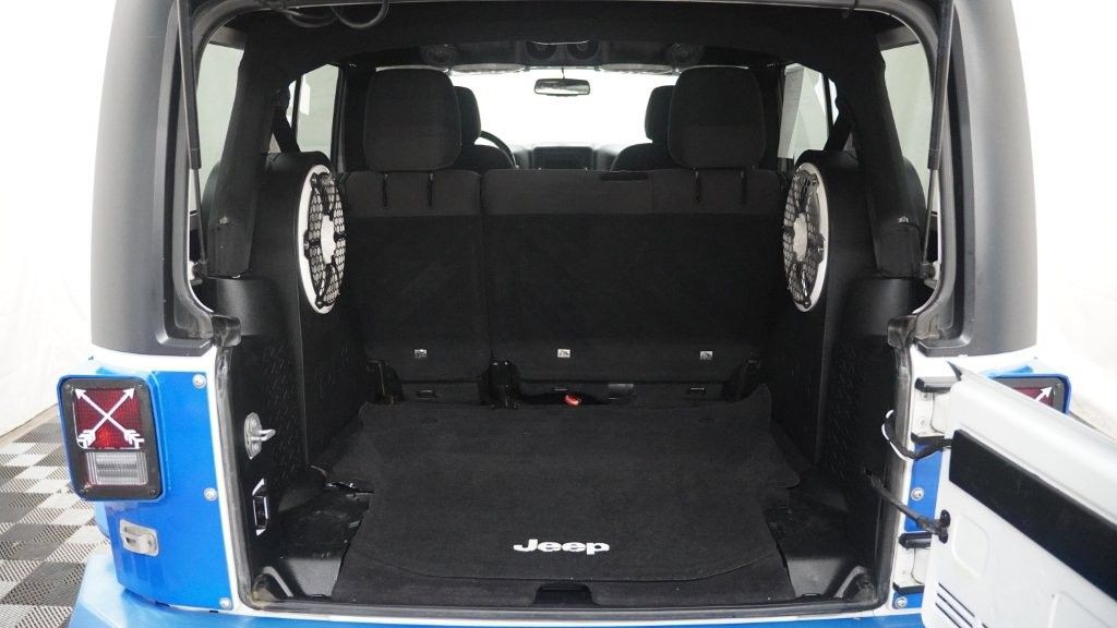 2017 Jeep Wrangler Unlimited Image 19