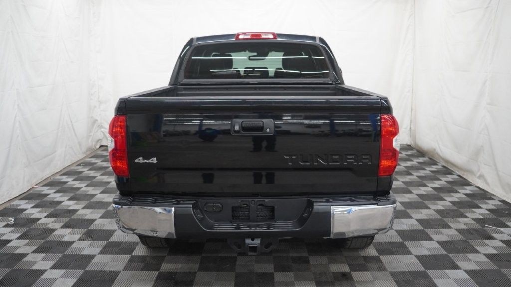 2018 Toyota Tundra Image 9