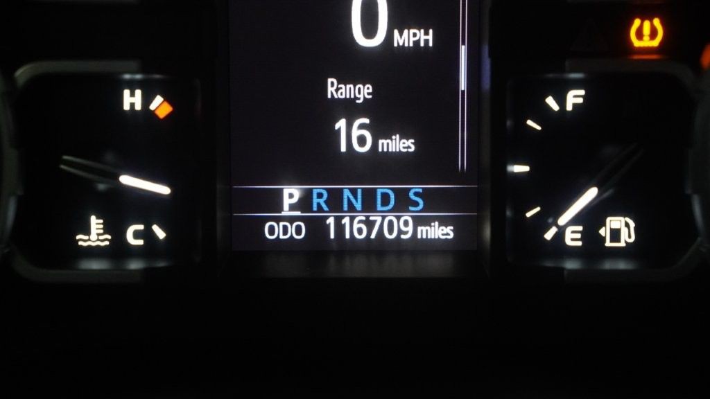 2018 Toyota Tundra Image 24