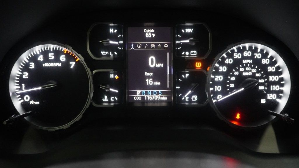 2018 Toyota Tundra Image 27