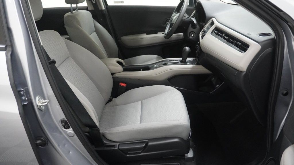 2020 Honda HR-V Image 17