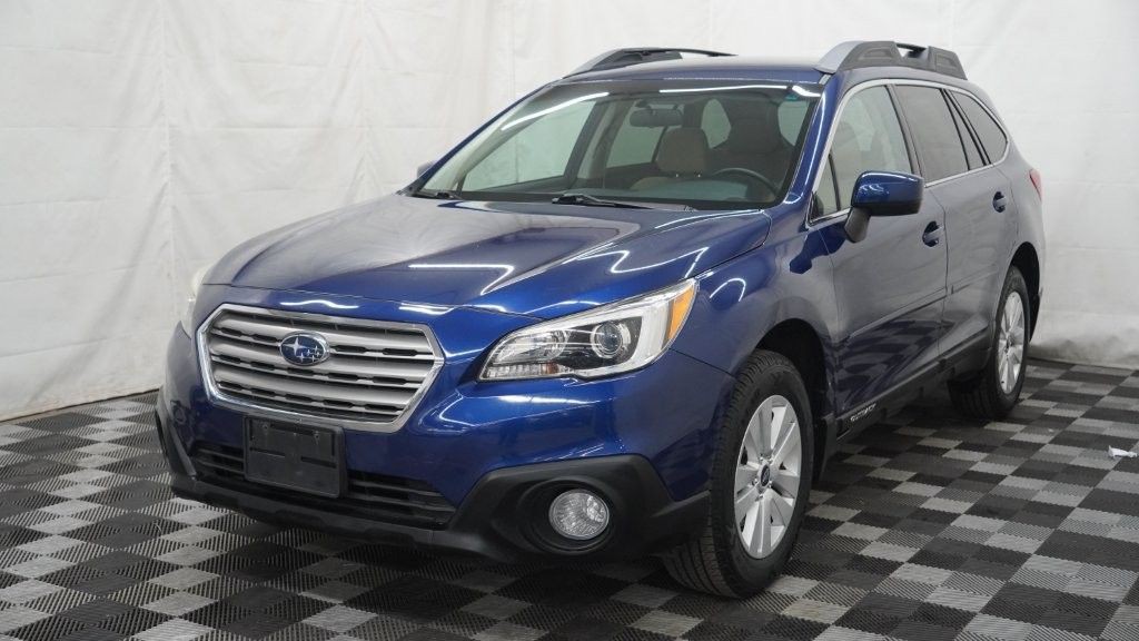 2017 Subaru Outback Image 2