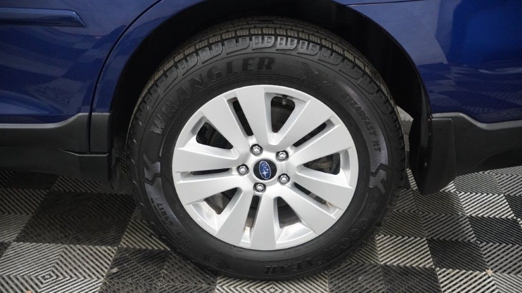 2017 Subaru Outback Image 9