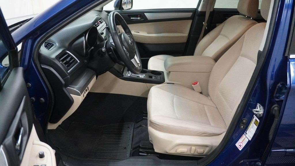2017 Subaru Outback Image 12