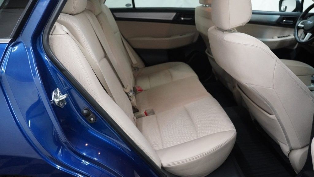 2017 Subaru Outback Image 18