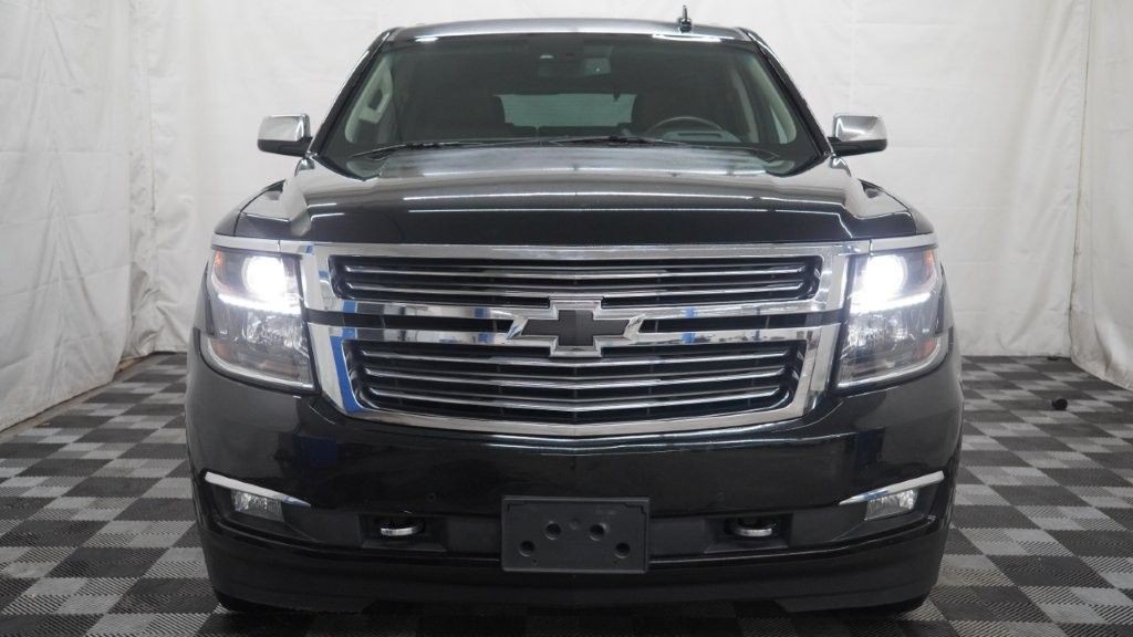 2017 Chevrolet Tahoe Image 4