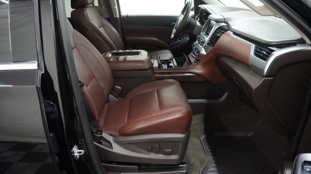2017 Chevrolet Tahoe Image 14
