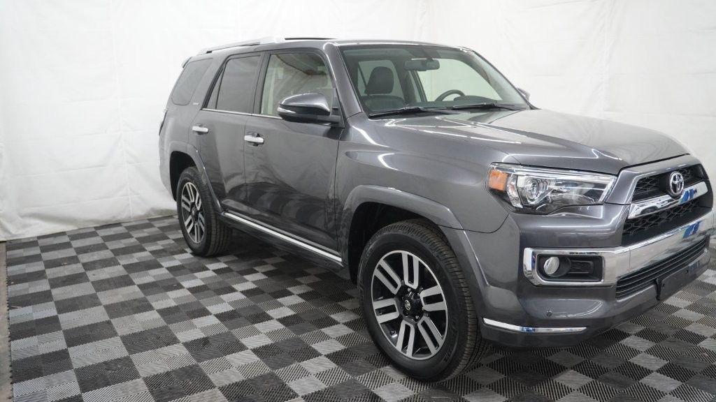 2018 Toyota 4Runner Image 2