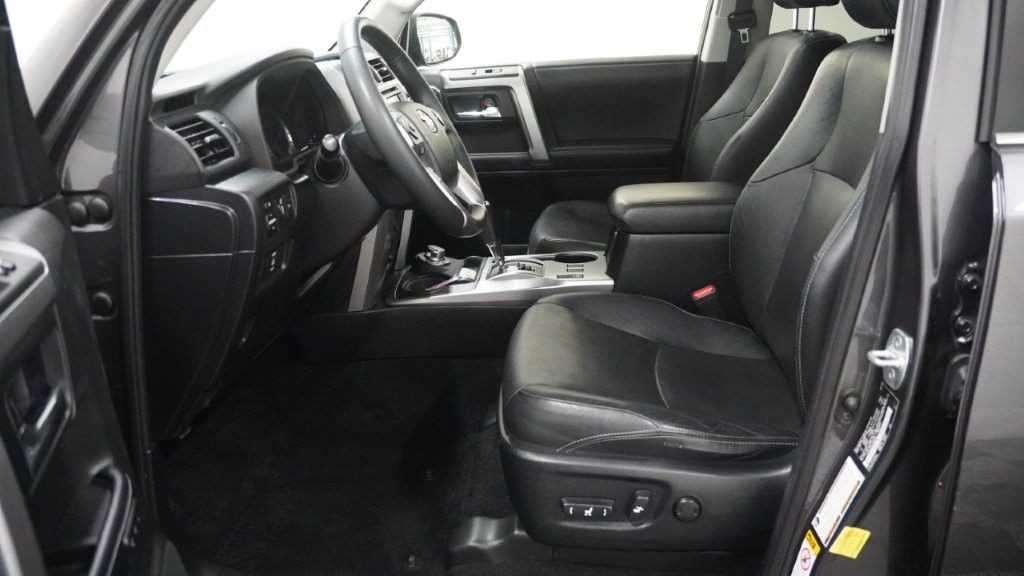 2018 Toyota 4Runner Image 9