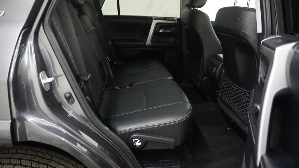 2018 Toyota 4Runner Image 17