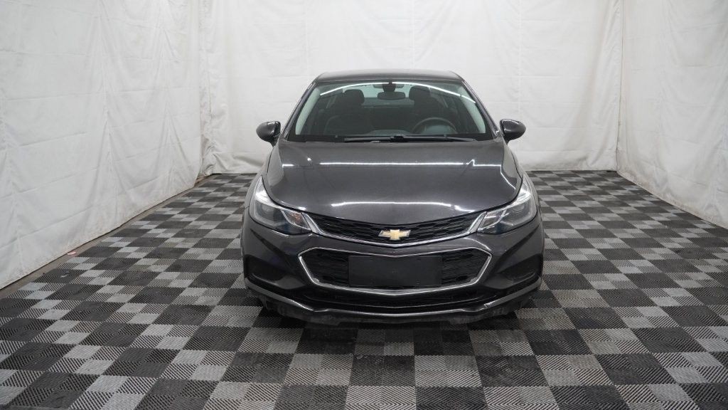 2017 Chevrolet Cruze Image 6