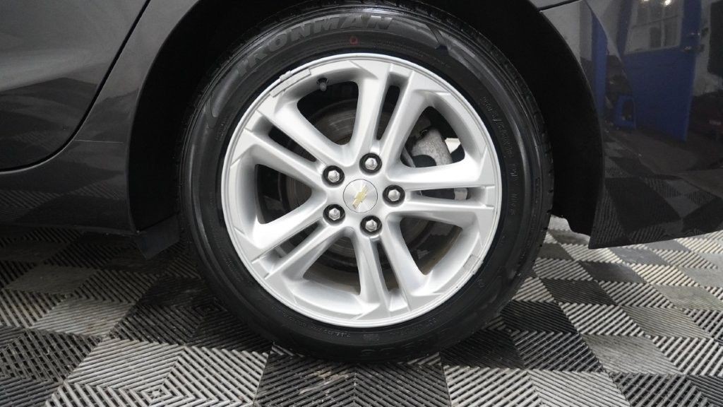 2017 Chevrolet Cruze Image 9