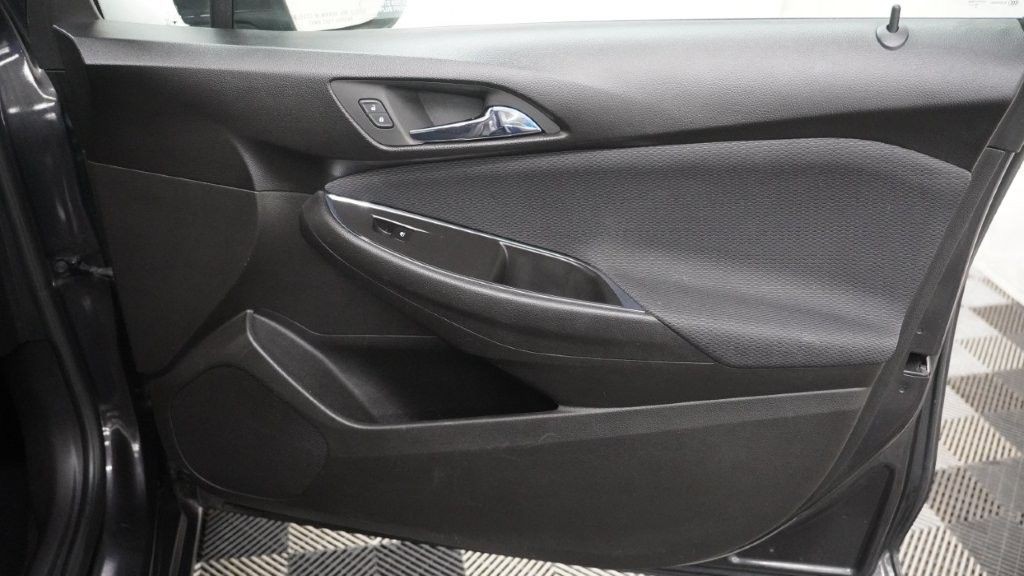 2017 Chevrolet Cruze Image 18