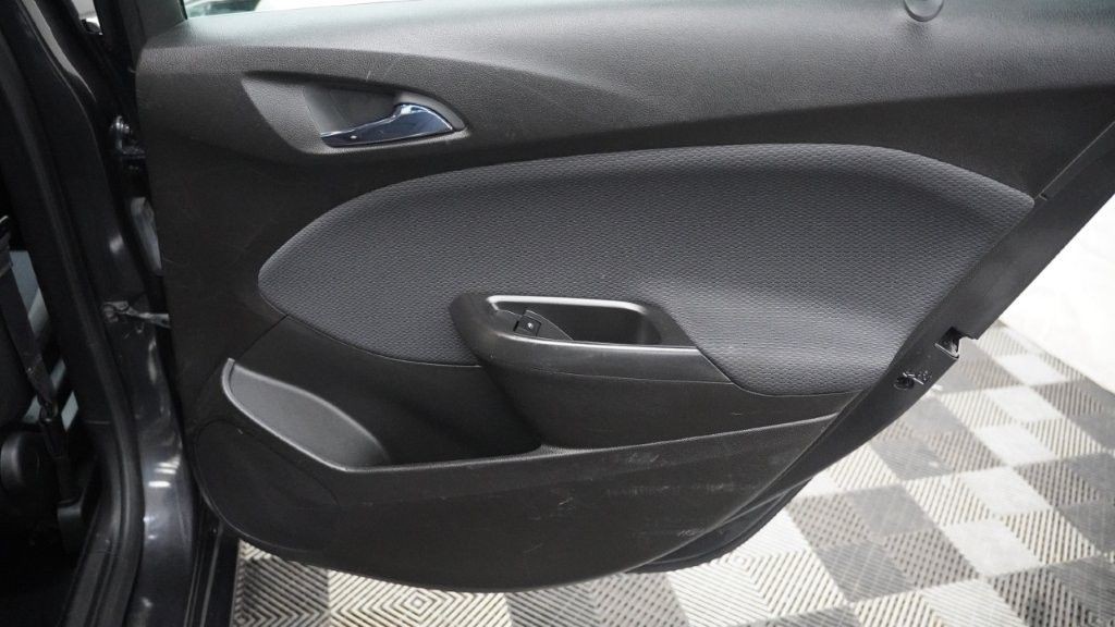 2017 Chevrolet Cruze Image 21